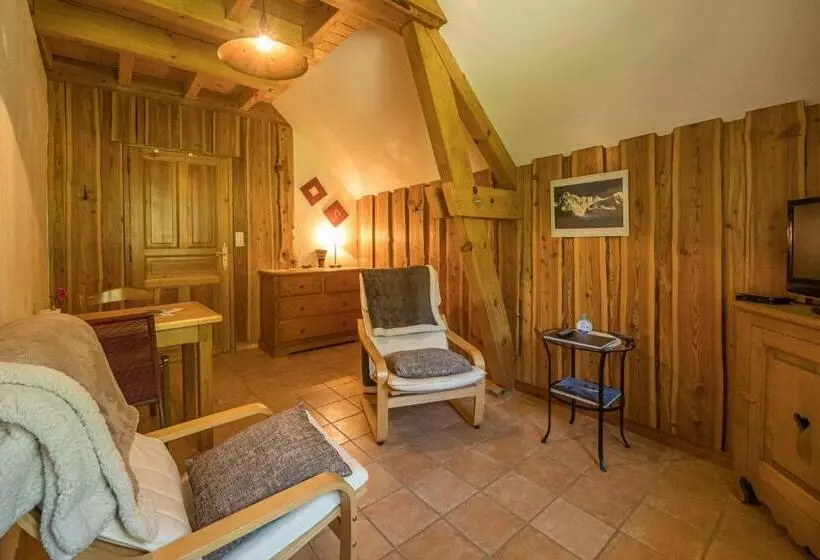 ベッドアンドブレックファースト Chambre D Hôte Chez Tourache