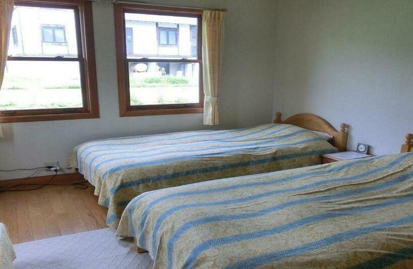 هتل Pension Come Relaxing Western Style Room Vacation Stay 14977