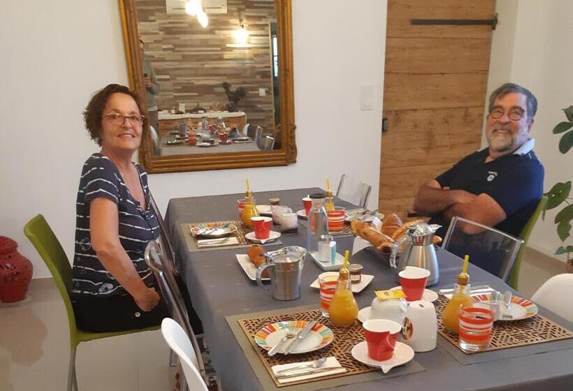 Patrick&pierre Bed And Breakfast Nîmes