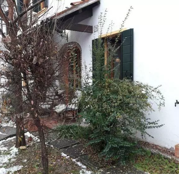 پانسیون Room Garden