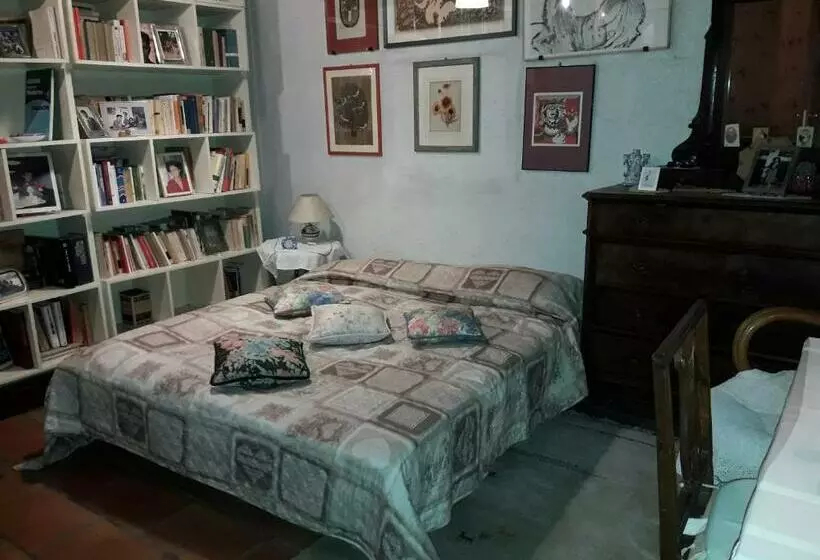 پانسیون Room Garden