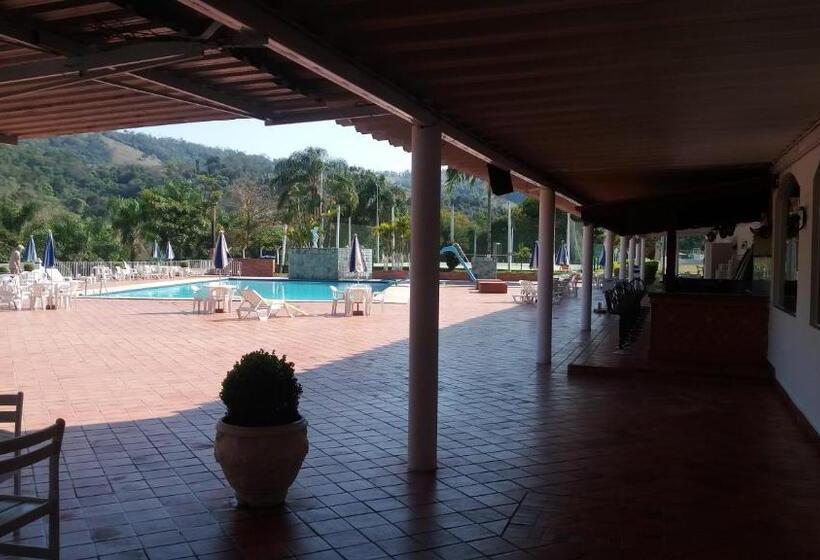 Apartamento Hotel Cavalinho Branco