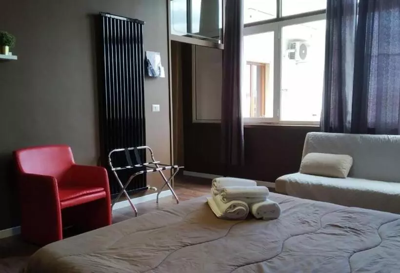 تختخواب و صبحانه Cconforthotels R&b Dolci Emozioni   Self Check In