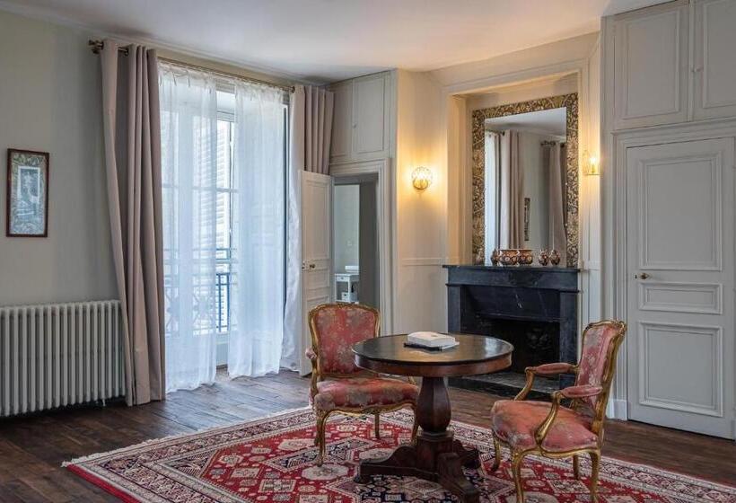 مبيت وإفطار Château De Charnizay