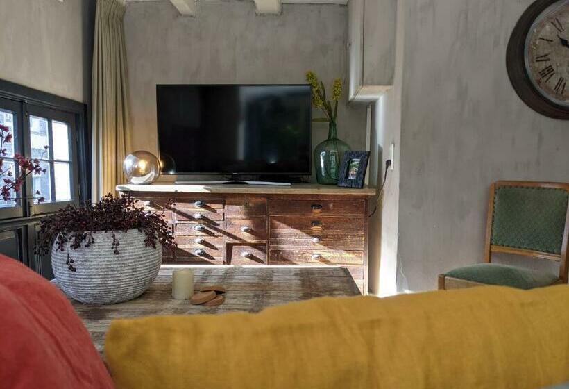 ベッドアンドブレックファースト Lanestay Damsquare