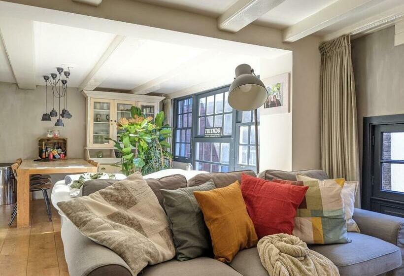 ベッドアンドブレックファースト Lanestay Damsquare