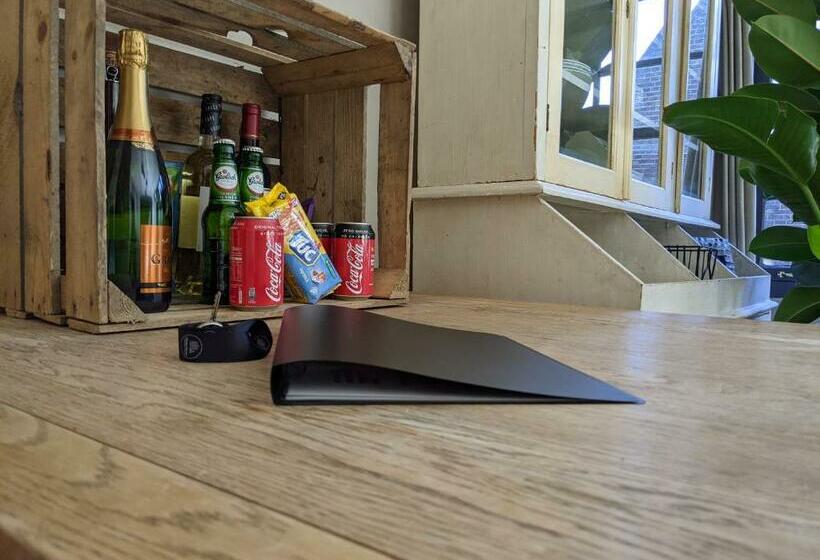 ベッドアンドブレックファースト Lanestay Damsquare