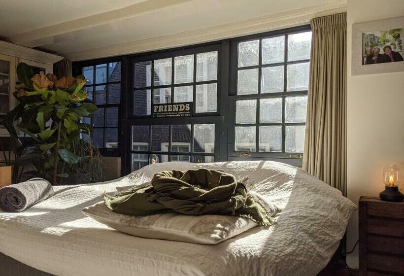 ベッドアンドブレックファースト Lanestay Damsquare