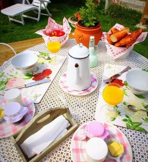 ベッドアンドブレックファースト Les Roulottes Des Songes De L Authie