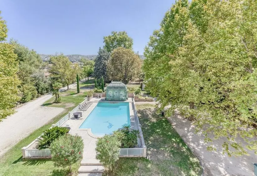 Hotelli Domaine De La Nerthe