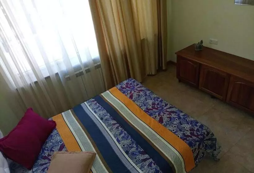 هاستل Old Center Yerevan