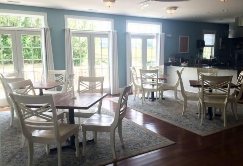 Szálloda The Inn At Spring House