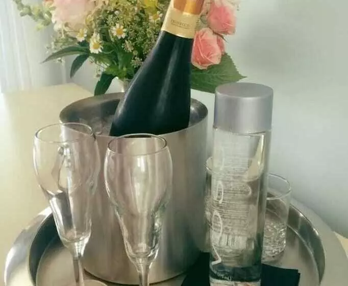 Hotelli The Inn At Spring House