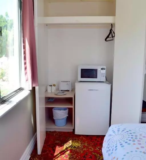 پانسیون Ithaca 1896 Manor