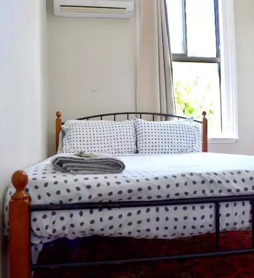 پانسیون Ithaca 1896 Manor