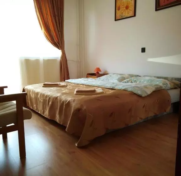 Heviz Therme Apartmenthaus