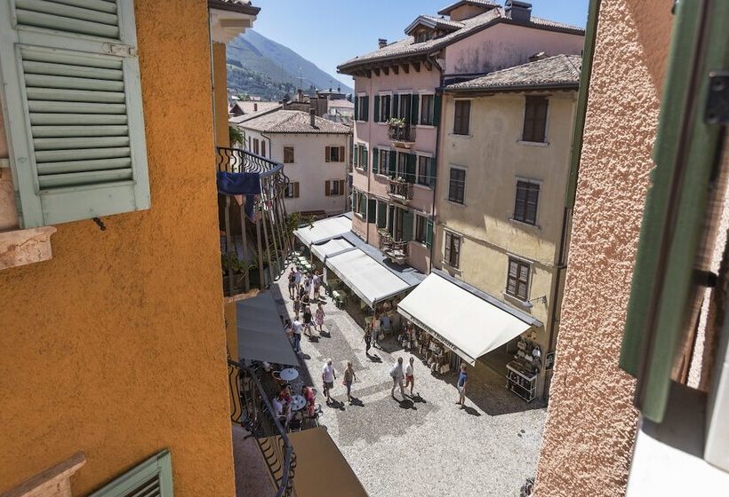 Hotel Albergo Aurora