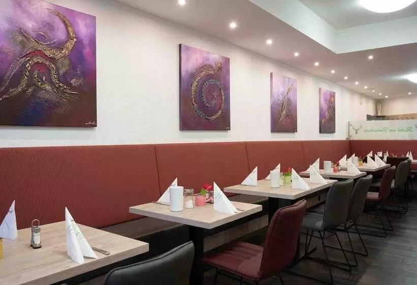 هتل Am Freischutz