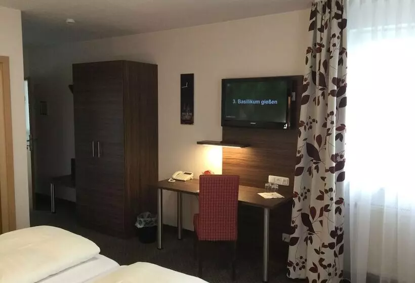 هتل Am Freischutz