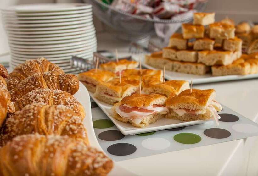 酒店 Ariston & Apartments