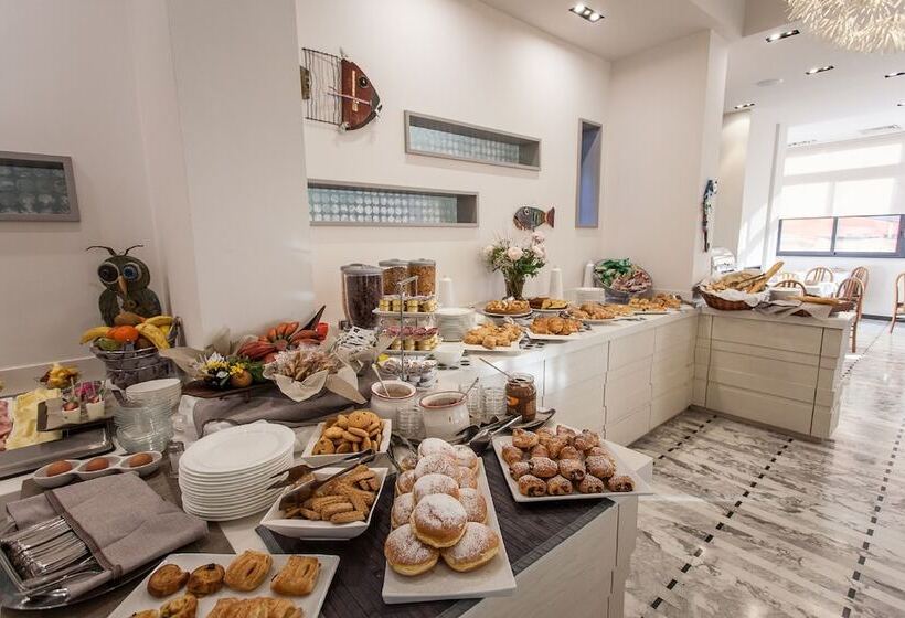 酒店 Ariston & Apartments