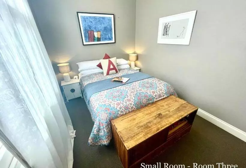 호텔 Athelstane House