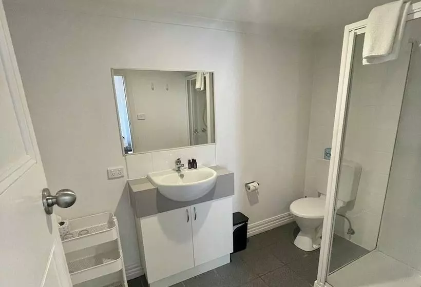 호텔 Athelstane House