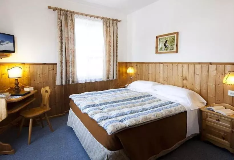 هتل Bellaria Cortina D Ampezzo