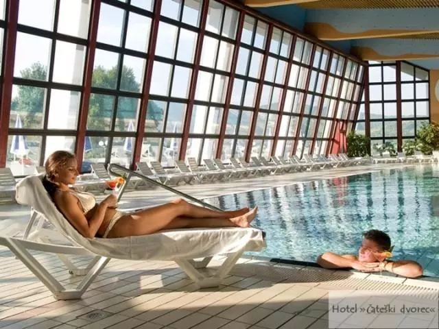 هتل Cateski Dvorec