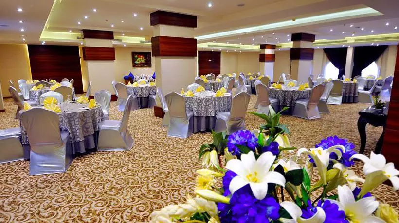 Hotel Dellmon Shrouq