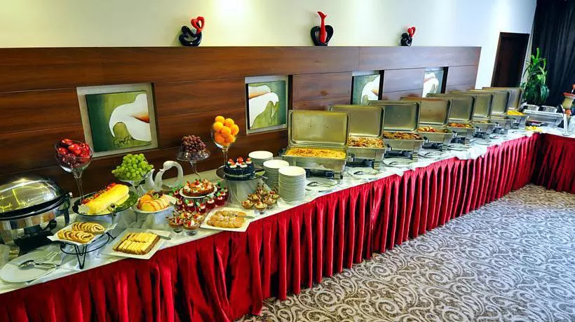 Hotel Dellmon Shrouq