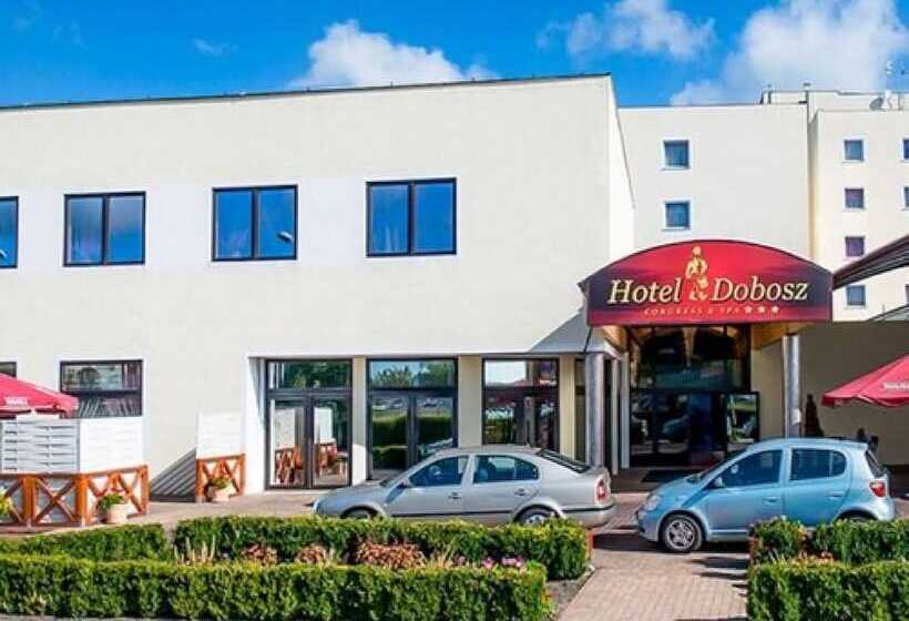 ホテル Dobosz