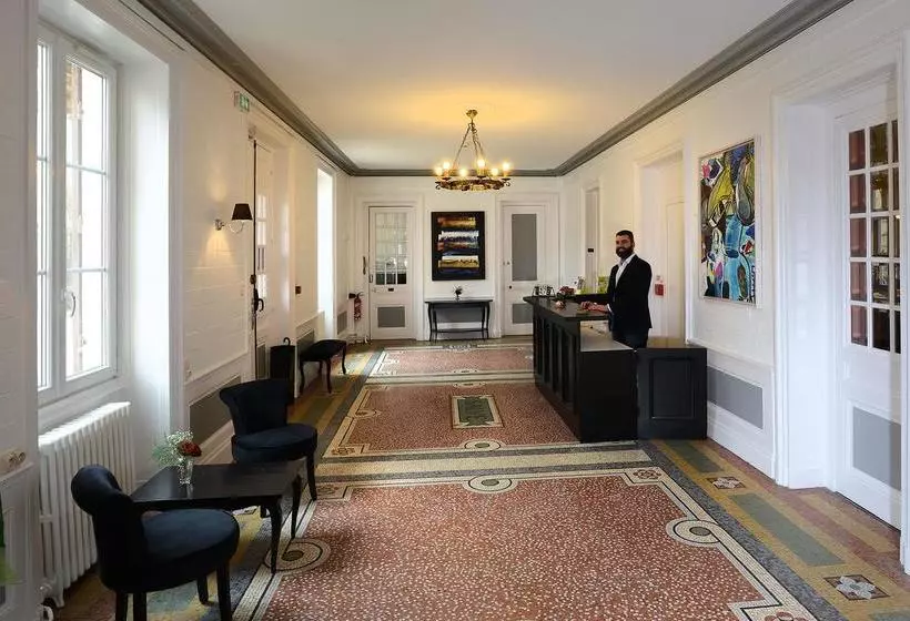 Отель Domaine Des Cedres , Gites Et Insolites