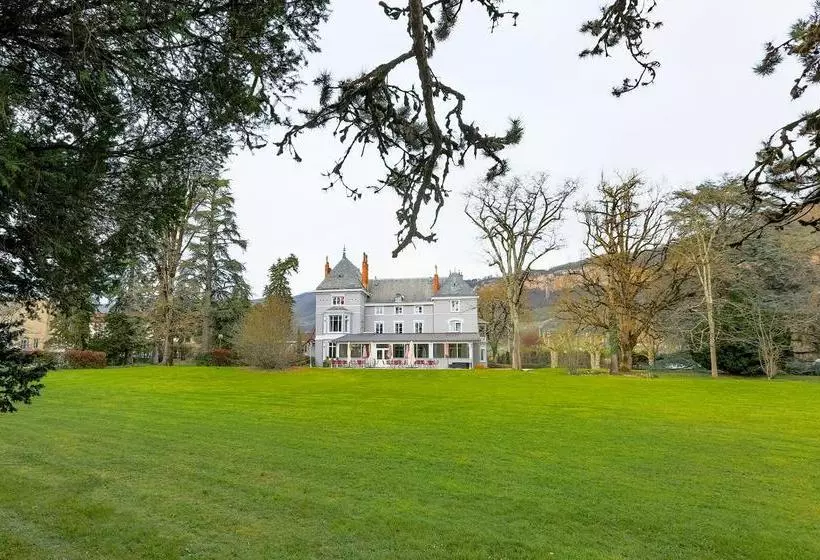 Отель Domaine Des Cedres , Gites Et Insolites