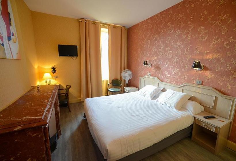 בית מלון כפרי Domaine Des Cedres , Gites Et Insolites