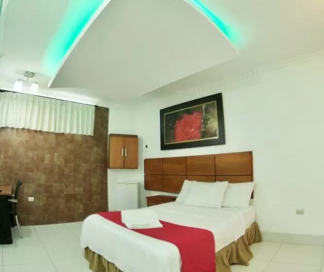 هتل Es En Guayaquil   Suites Guayaquil Cerca Del Aeropuerto