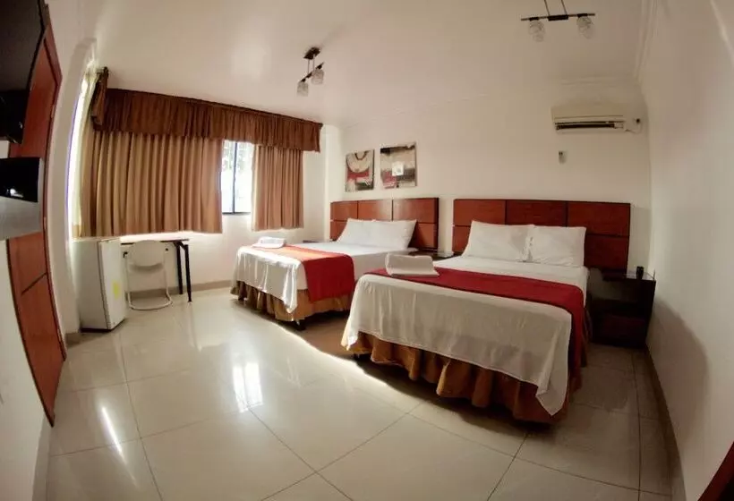 هتل Es En Guayaquil   Suites Guayaquil Cerca Del Aeropuerto