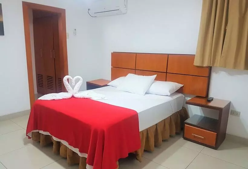هتل Es En Guayaquil   Suites Guayaquil Cerca Del Aeropuerto