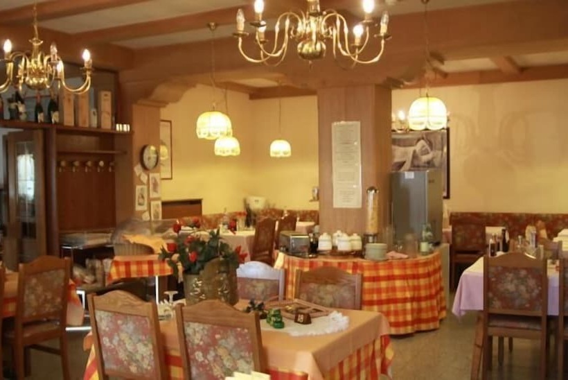 בית מלון כפרי Genziana