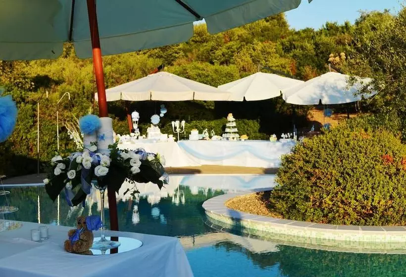 هتل Giardino Corte Rubja