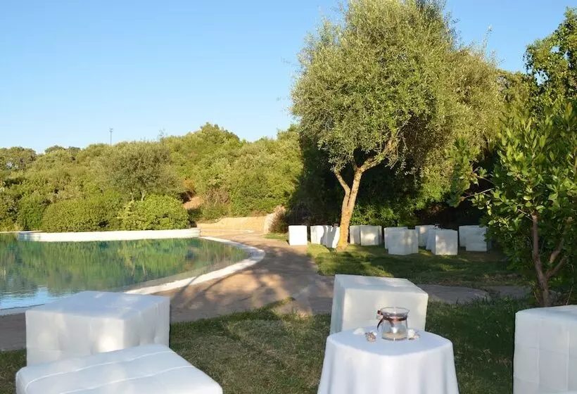 هتل Giardino Corte Rubja