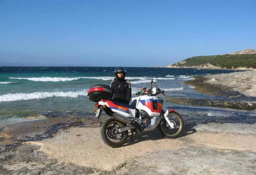 هتل Giardino Corte Rubja