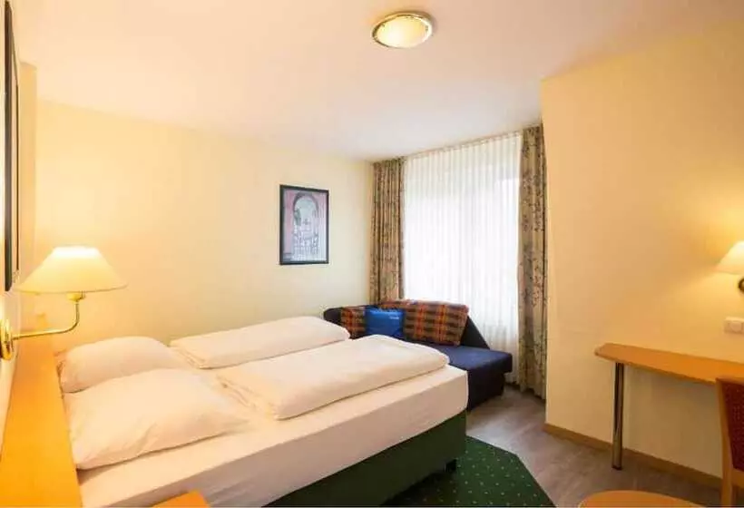 Отель Gremersdorf Zum Grunen Jager