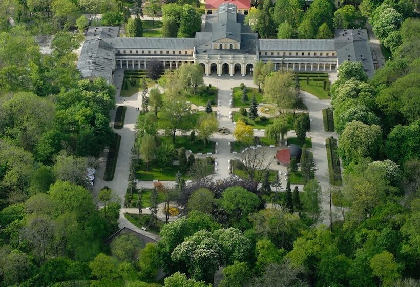 فندق Gromada Medical Spa Busko Zdrój