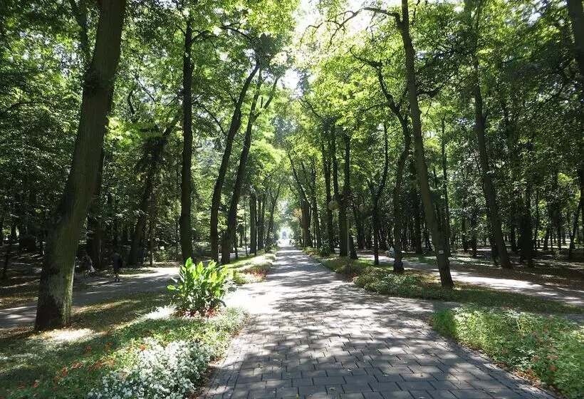 호텔 Gromada Medical Spa Busko Zdrój