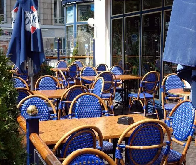 Отель Hôtel Vauban