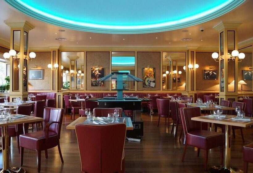 ホテル Hôtel Vauban