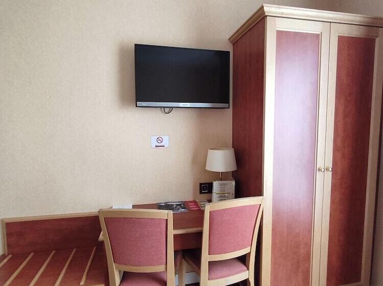 ホテル Hôtel Vauban