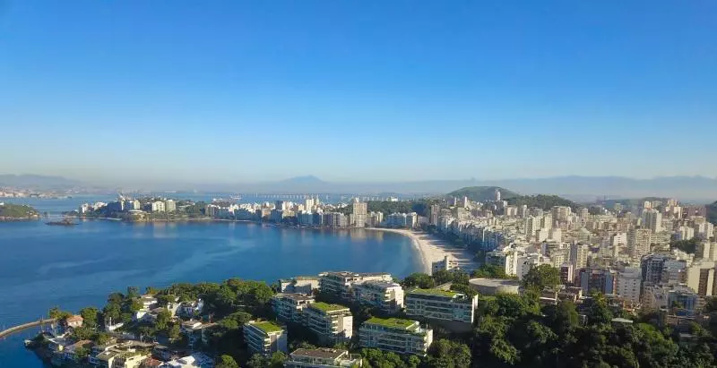 ホテル Icarai Praia