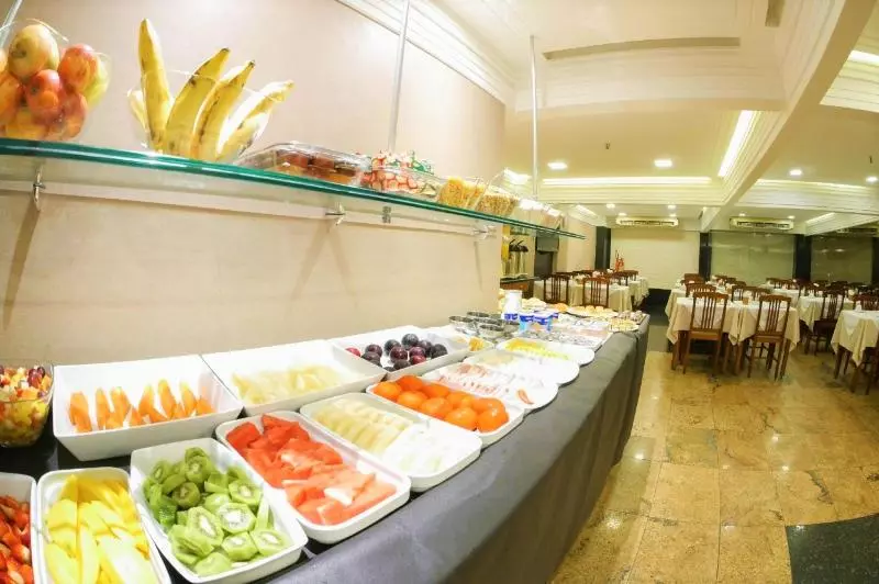 ホテル Icarai Praia